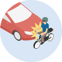 四輪車と二輪車の事故